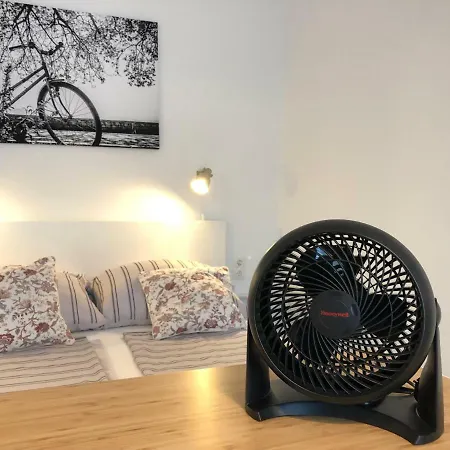 Uni Joanneum Apartment *
